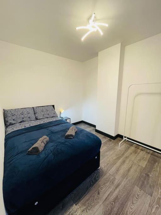 Central Area Terraced House With Private Hot Tub ลินคอล์น ภายนอก รูปภาพ